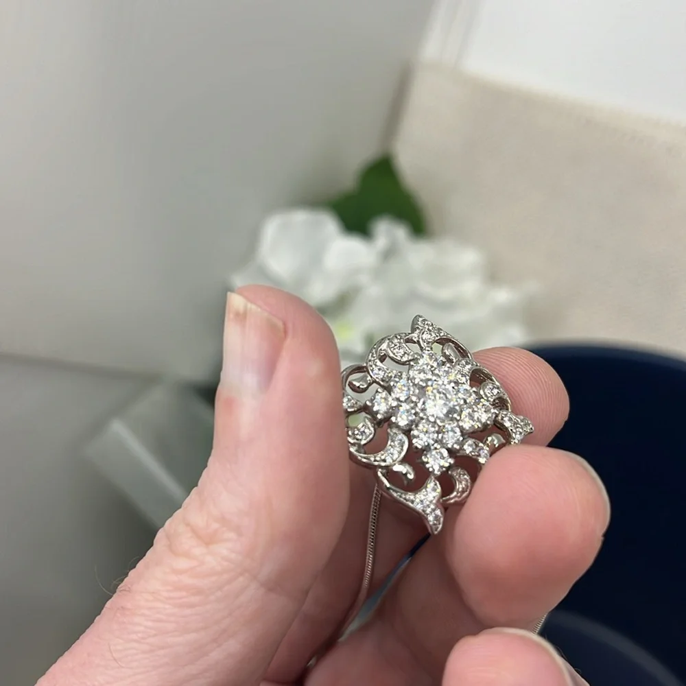 Beautiful Absolute 925 Italy Sterling Silver Necklace with CZ Pendant - Picture 4 of 15